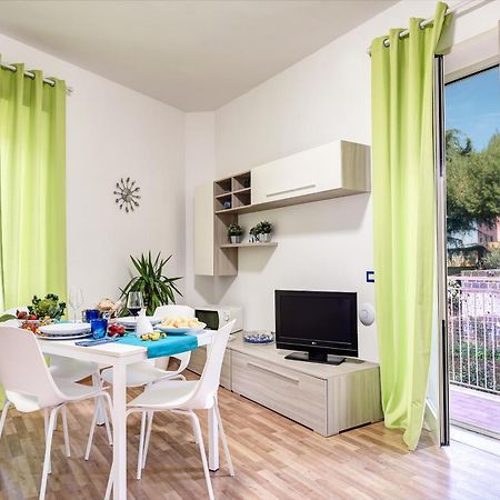 Gocce Villas - Joes Flat 2 Modern Sorrento Bagian luar foto