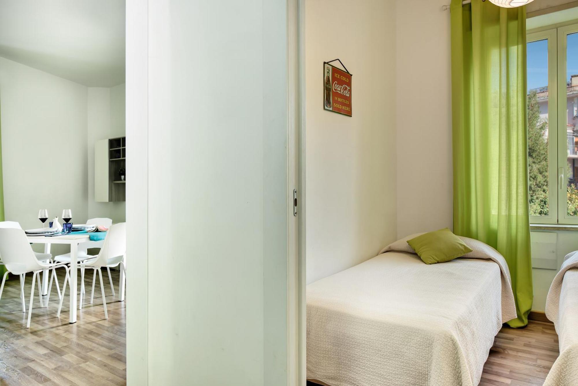 Gocce Villas - Joes Flat 2 Modern Sorrento Bagian luar foto